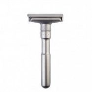 Merkur Futur 700 justerbar säkerhetshyvel (Safety razor) - Borstat stål
