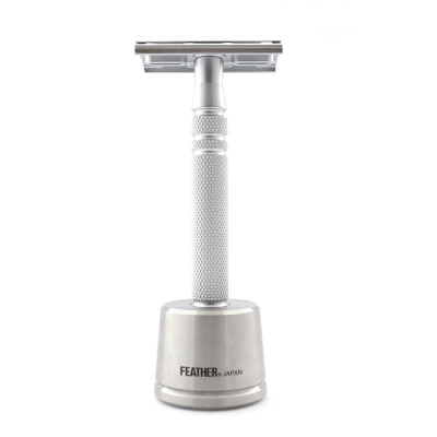 Feather Luxury Safety Razor